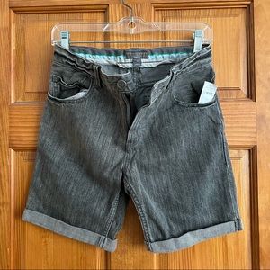 🎉 HOST PICK 🎉 NWT Gap Stella McCartney Kids Girls Gray Jean Shorts Size 14